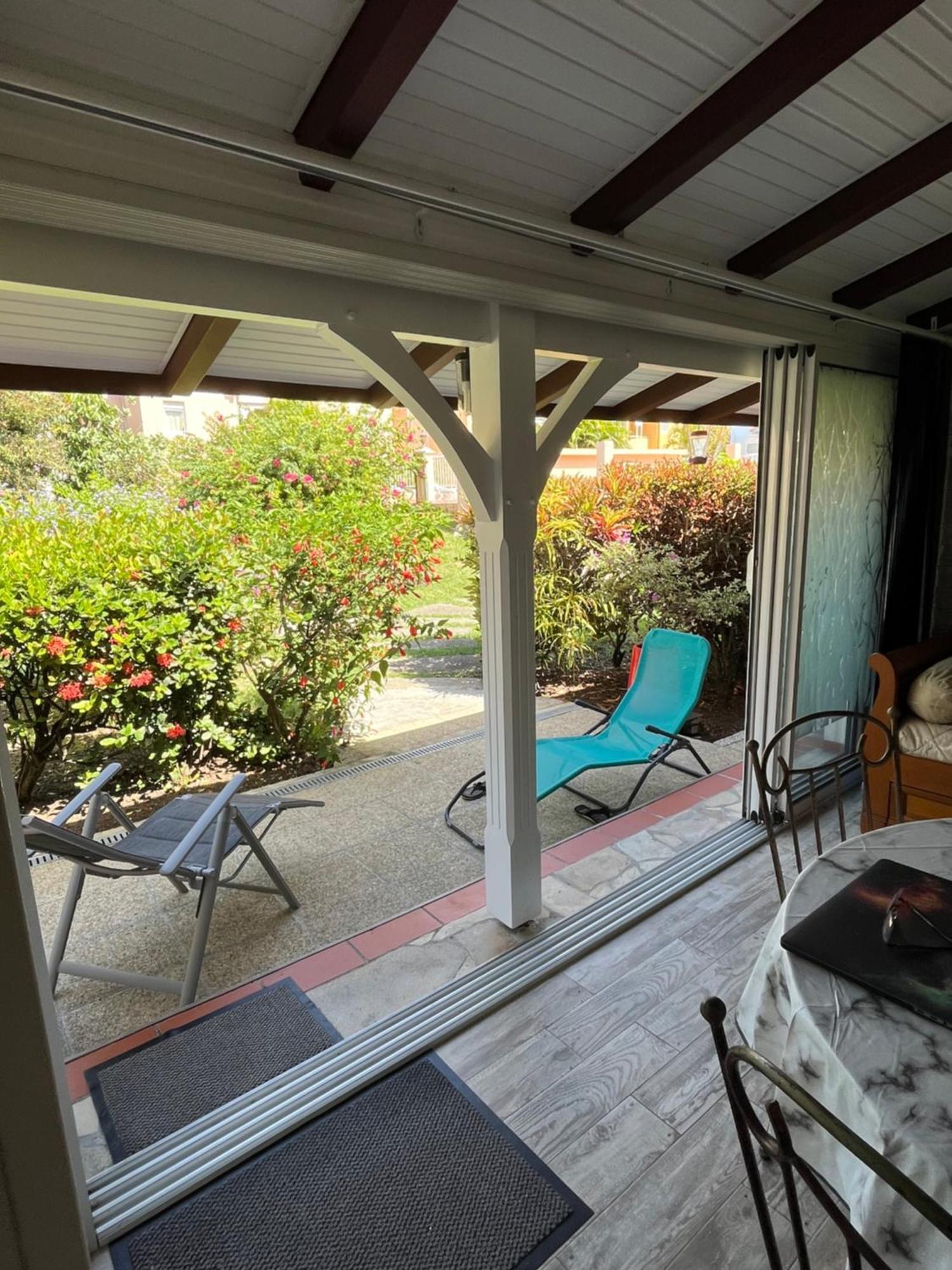 Alpinia Appartement Sainte-Anne Buitenkant foto